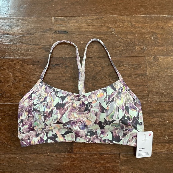lululemon athletica Other - Lululemon Flow Y bra *Nulu sports bra size 6
